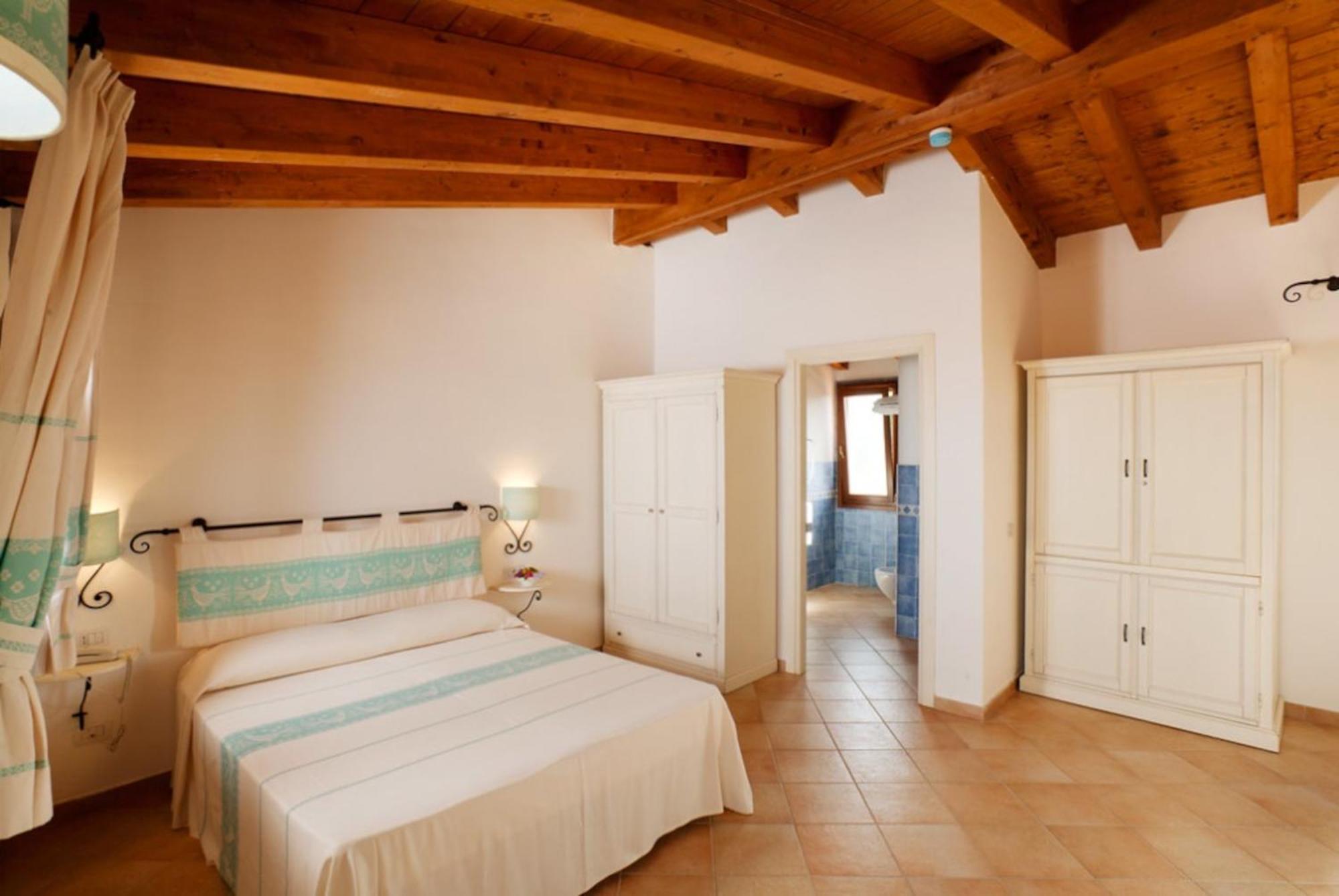 Residence Baia Dei Mirti Vignola Mare Εξωτερικό φωτογραφία