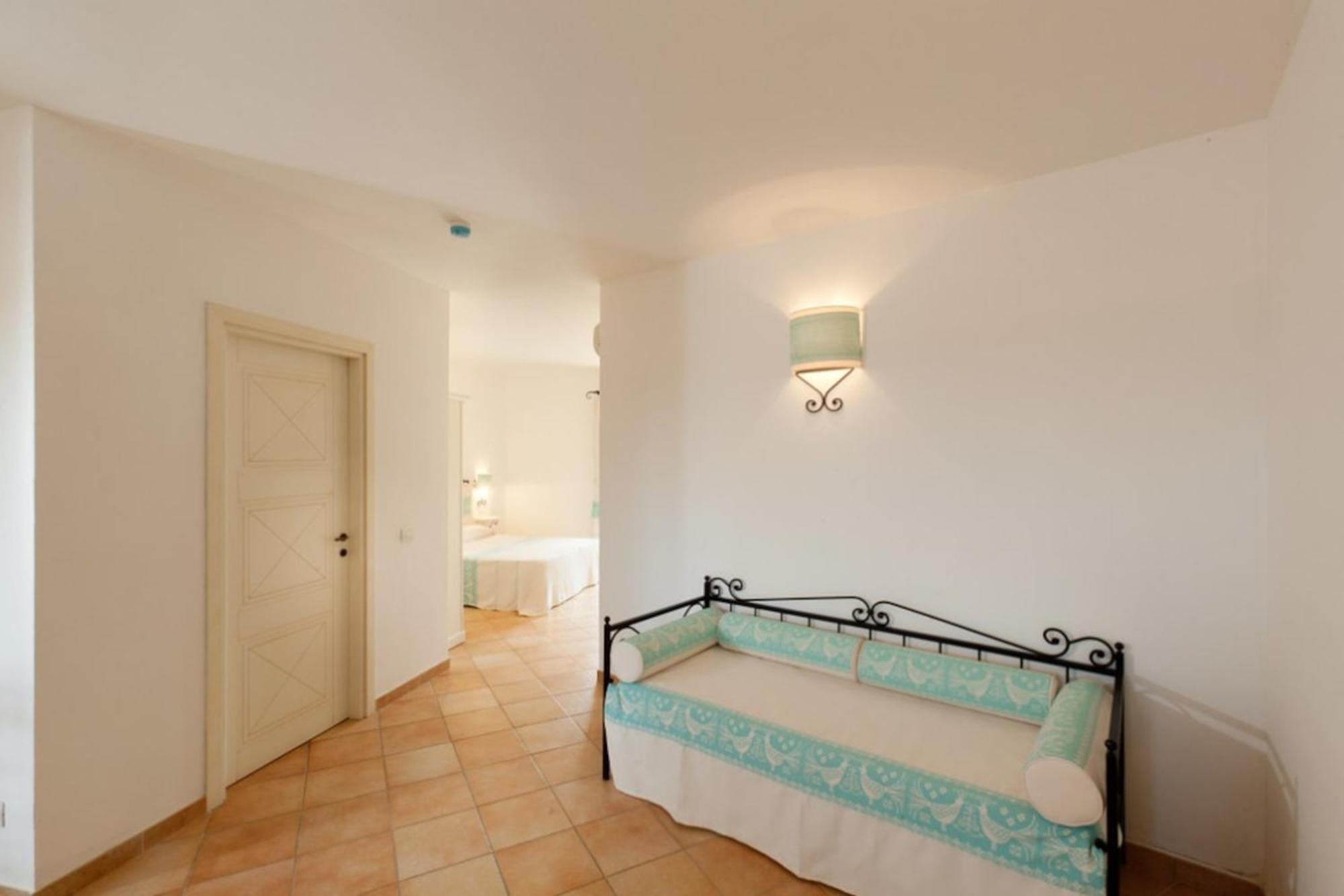 Residence Baia Dei Mirti Vignola Mare Εξωτερικό φωτογραφία