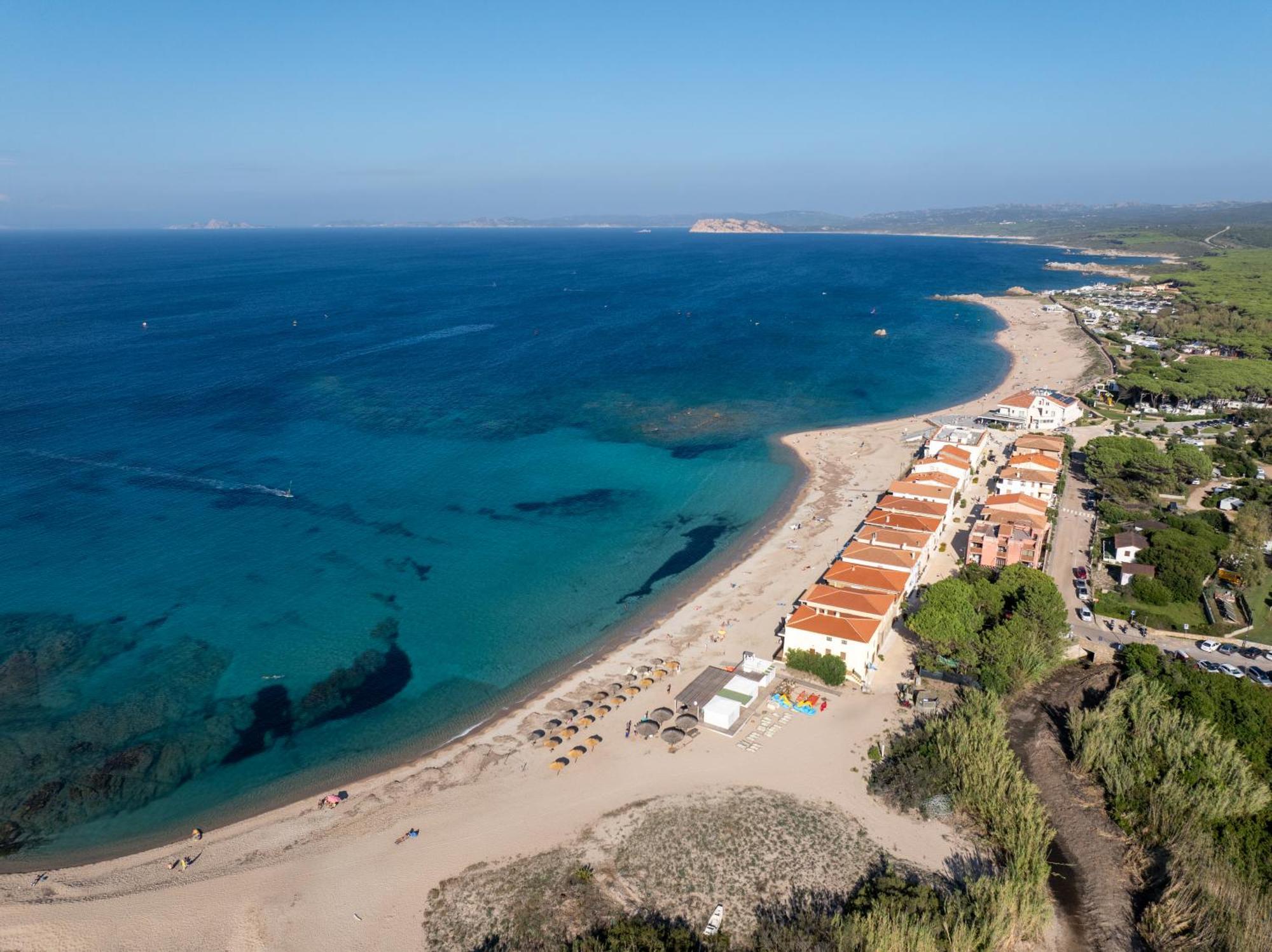 Residence Baia Dei Mirti Vignola Mare Εξωτερικό φωτογραφία